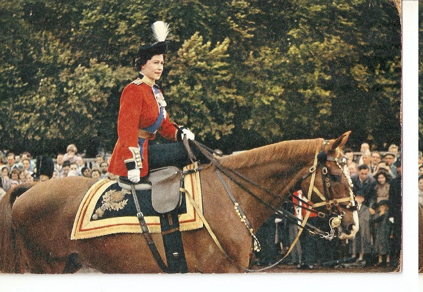 Postal 045000 : London H.M. the Queen riding along the spectator-lined route towards the Horse Guards