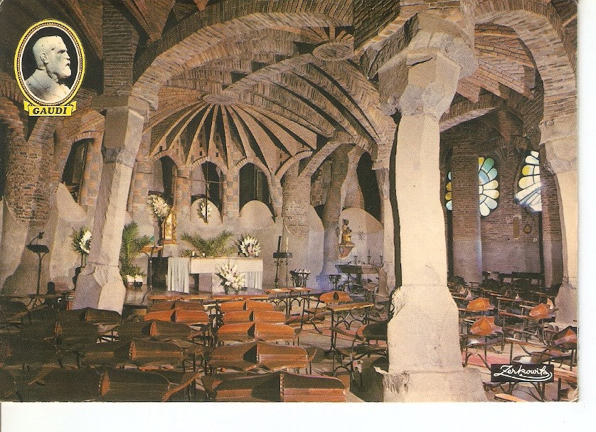Postal 045021 : Maria de Cervello. Barcelona. Colonia Guell. Interior de la iglesia