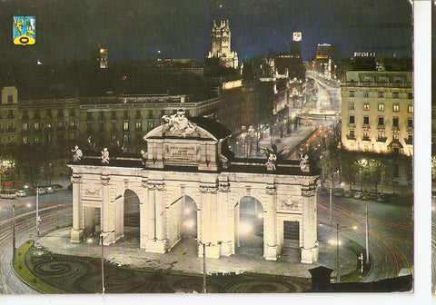 Postal 045029 : Madrid. Puerta y calle Alcala. Vista nocturna