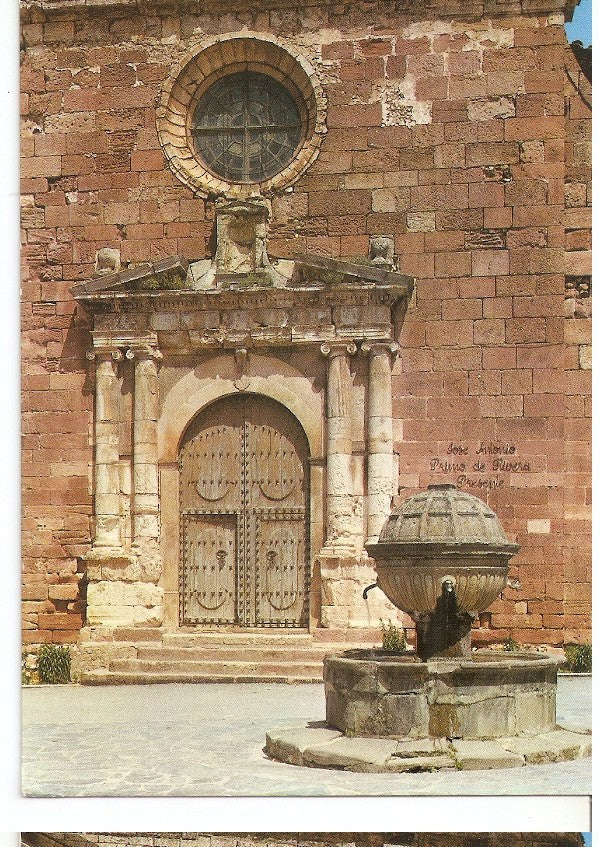 Postal 045032 : Prades. Iglesia y Fuente