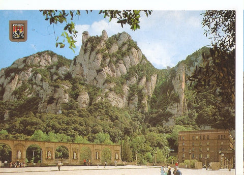 Postal 045246 : Montserrat. Detalle de las plazas del Santuario
