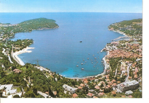 Postal 045287 : Cote dAzur. A gauche: le cap Ferrat. La Rade de Villedranche sur Mer