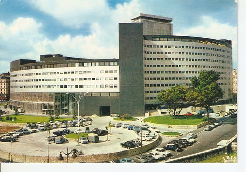 Postal 045323 : Paris. Maison de la Radio et de la Television (Architecte: M. Bernard)