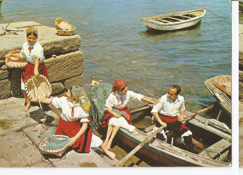 Postal 045623 : Galicia. Chalanas e mozos