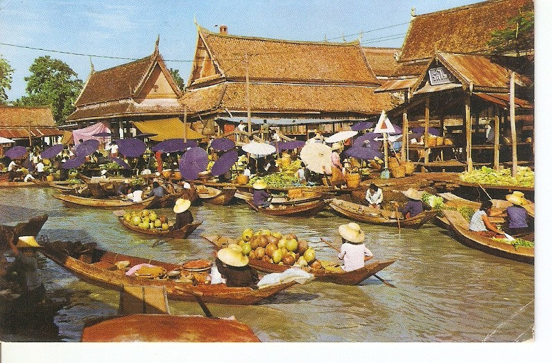 Postal 045715 : Floating Market only can be seen in Thailand