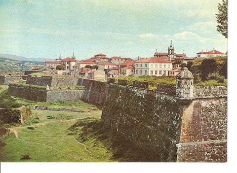 Postal 045809 : Valença do Minho - vista parcial da Fortaleza de Valença