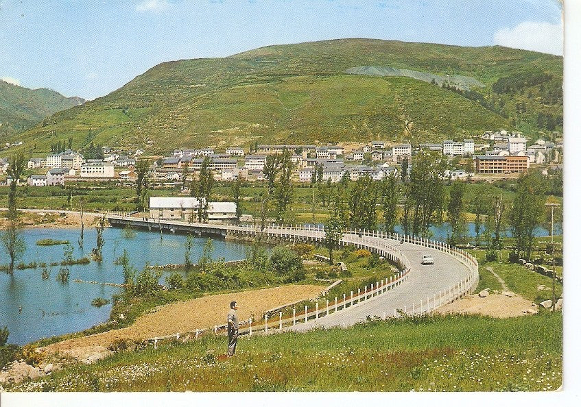 Postal 046432 : Villablino (Leon). Centro y Puente San Efren