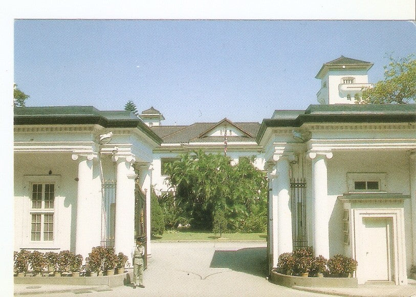 Postal 046476 : Governors House