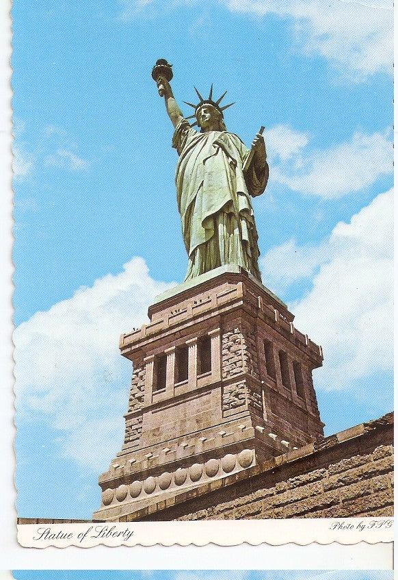 Postal 046482 : Statue of Liberty  