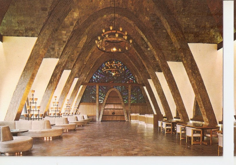 Postal 046531 : Cavas Codorniu. Sala de recepcion Puig y Cadalfach. Monumento Nacional