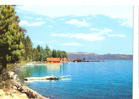 Postal 046578 : Varias casas junto al lago