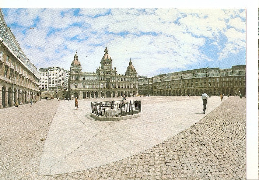 Postal 046602 : La Coruña. Plaza de Maria Pita (Con ojo de Pez)