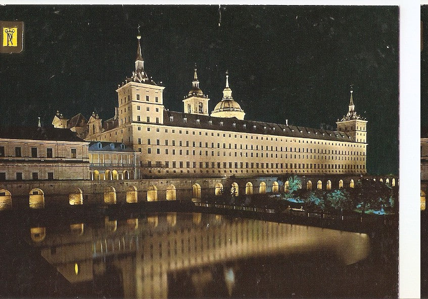 Postal 046703 : El Escorial. Vista del Monasterio desde el jardin delos Fralles Nocturna