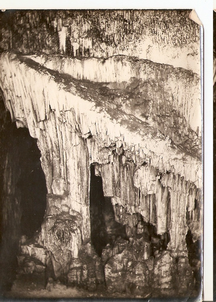 Postal 046753 : Interior de una cueva