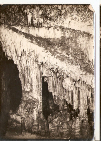 Postal 046753 : Interior de una cueva