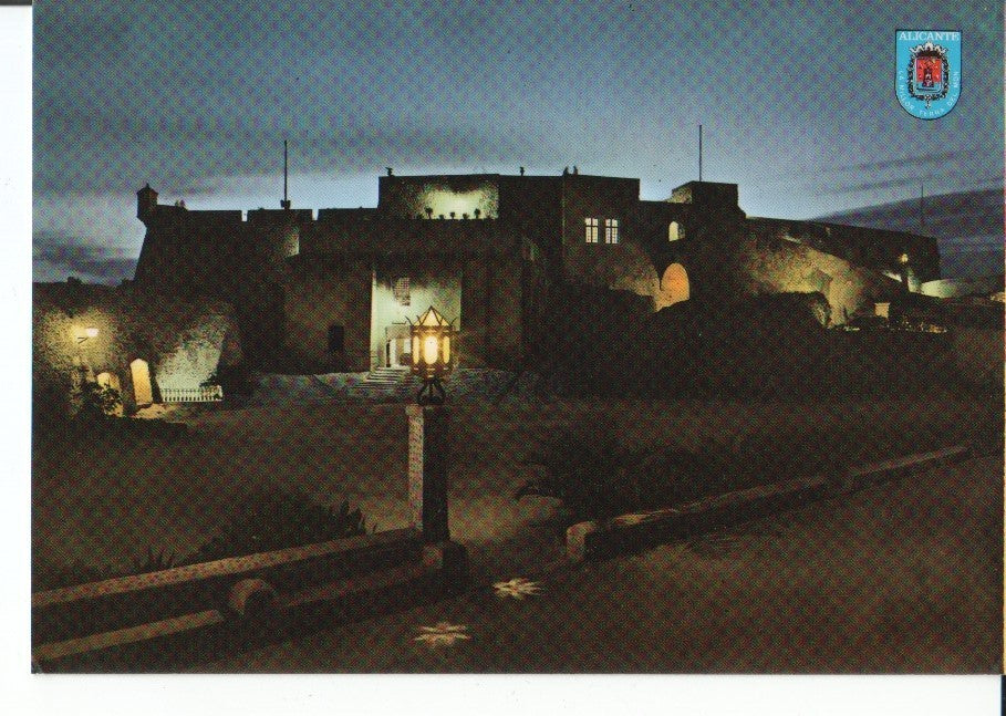 Postal-Postcard 17506: ALICANTE - Castillo de Santa Barbara 2 (Coleccion Castillos de España)