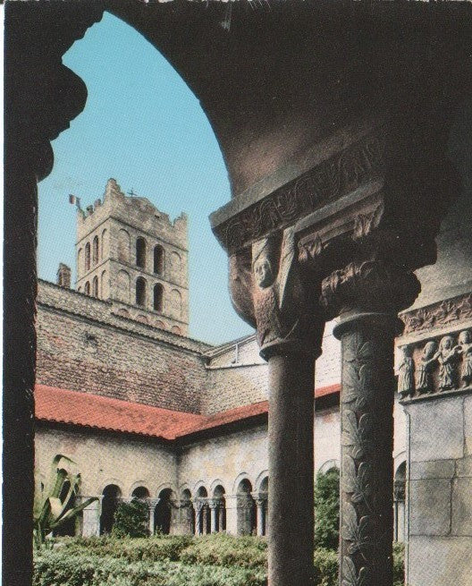 Postal-Postcard 17329: ELNE - Le Cloitre Colonnes Jumelles