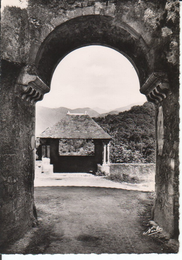Postal-Postcard 17377: ST BERTRAND DE COMMINGES - La Porte Cabirole et la Barbacane