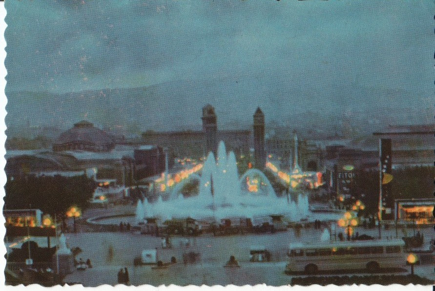 Postal-Postcard 17394: BARCELONA - Vista Nocturna de Plaza España y Fuentes de Montjuich