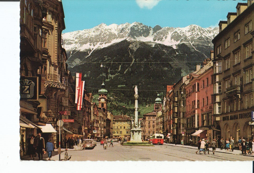 Postal-Postcard 17419: INNSBRUCK - Alpenstadt Maria Theresienstrasse mit Annasaule
