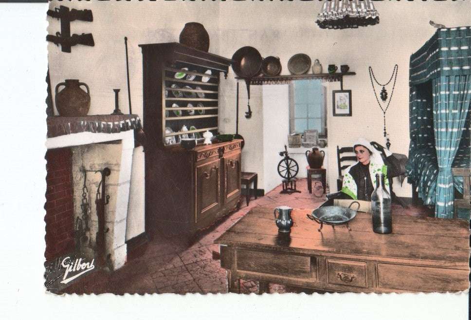 Postal-Postcard 17427: TER - Interieur Charentais
