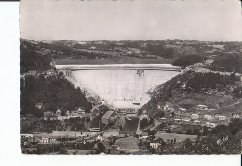 Postal-Postcard 17466: CANTAL - Gorges de la Dordogne Corieze Barrage de Bort