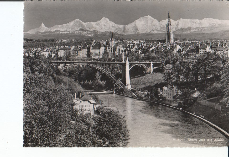 Postal-Postcard 17469: BERN - BERN und die Alpen
