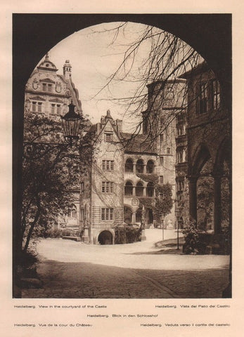 Lamina/Foto KURT HIELSCHE Deuschtland No. 062: HEILDELBERG. VIEW IN THE COURTYARD OF THE CASTLE