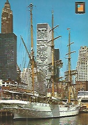 POSTAL 53129: NEW YORK. Rio Hudson