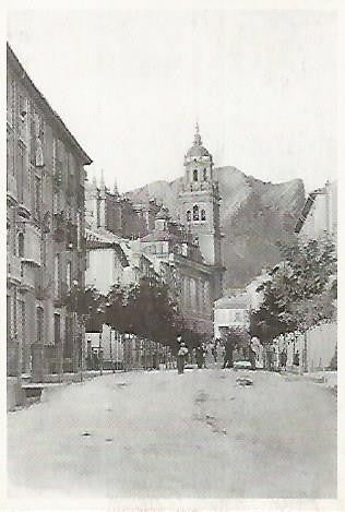 POSTAL 53335:COLECCION POSTALES PARA EL RECUERDO: JAEN. 1910. Calle Bernabe Soriano