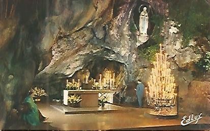 Postal 53497: LOURDES. Gruta