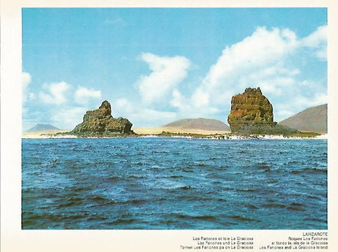 LAMINA 1695: LANZAROTE. Roques Los Fariones