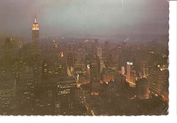 Postal 046980 : New York City at night