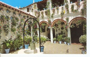 Postal 047788 : Sevilla. Tipico patio andaluz