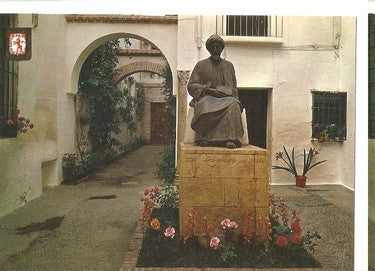 Postal 047792 : Cordoba. Monumento a Maimonides en la calle Judios