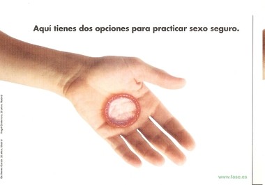 Postal 047829 : Aqui tienes dos opciones para practicar sexo seguro