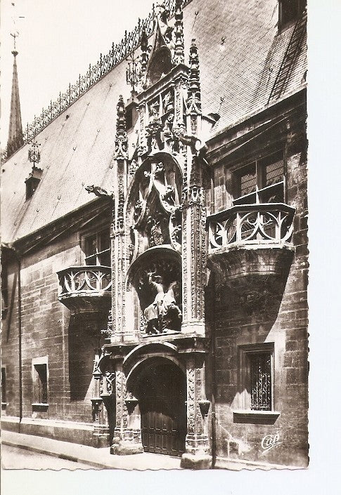 Postal 021829 : Entree du Musee Lorrain. Nancy
