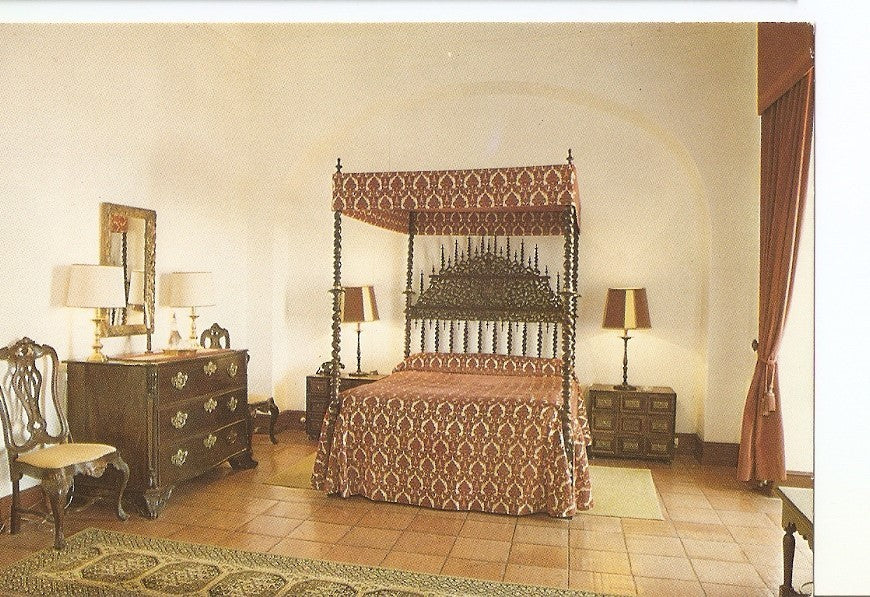 Postal 025565 : Habitacion. Pousada Rainha Santa Isabel. Estremoz - Portugal
