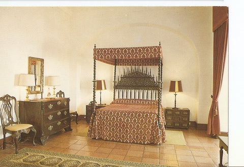 Postal 025565 : Habitacion. Pousada Rainha Santa Isabel. Estremoz - Portugal