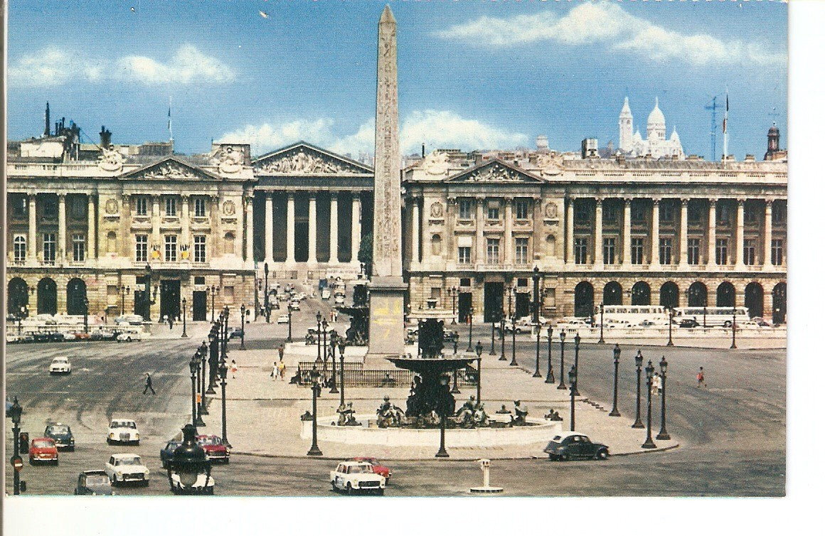 Postal 038168 : Place de la Concorde - Vue generale