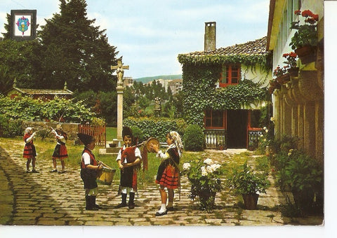 Postal 036976 : Galicia. Baile de niños