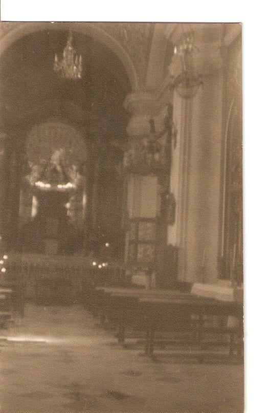 Postal 028969 : Interior de una iglesia
