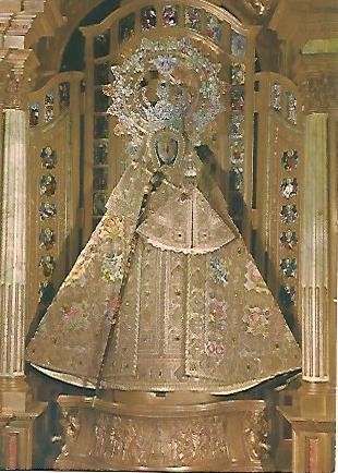 POSTAL 54944: GUADALUPE Caceres. Escultura de la Virgen