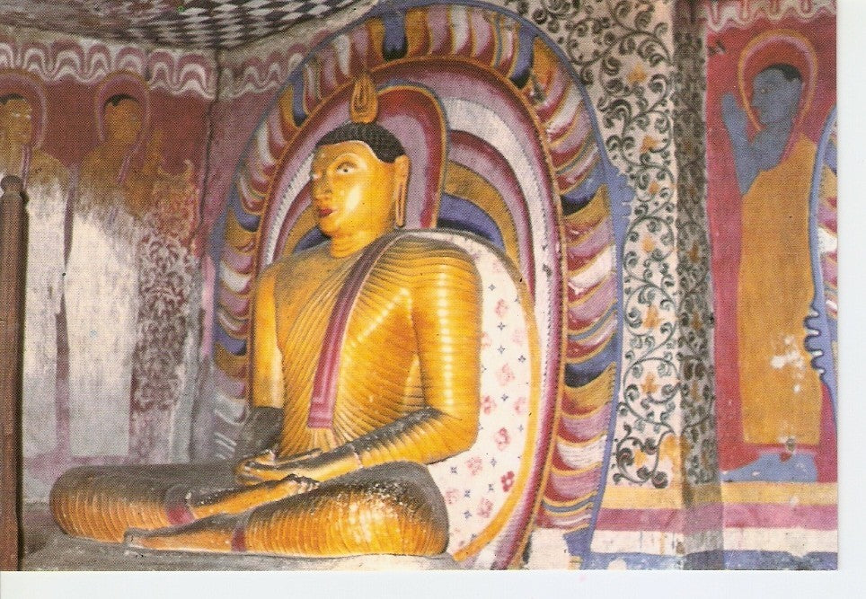 Postal 043749 : Buddha Statue. Rock Temple. Dambulla