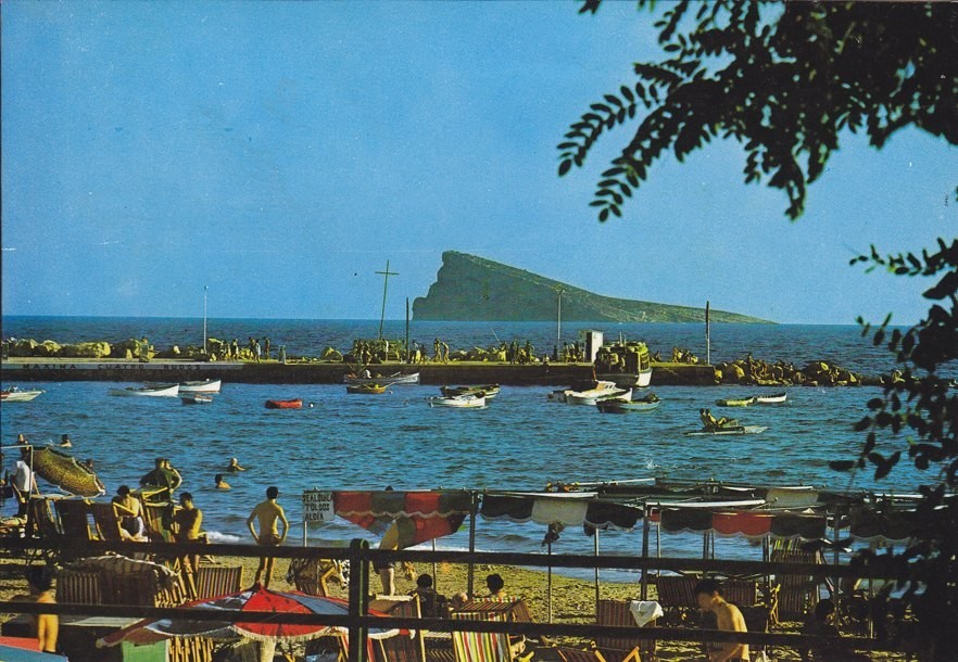 Postal 60356. Puerto Isla. Benidorm