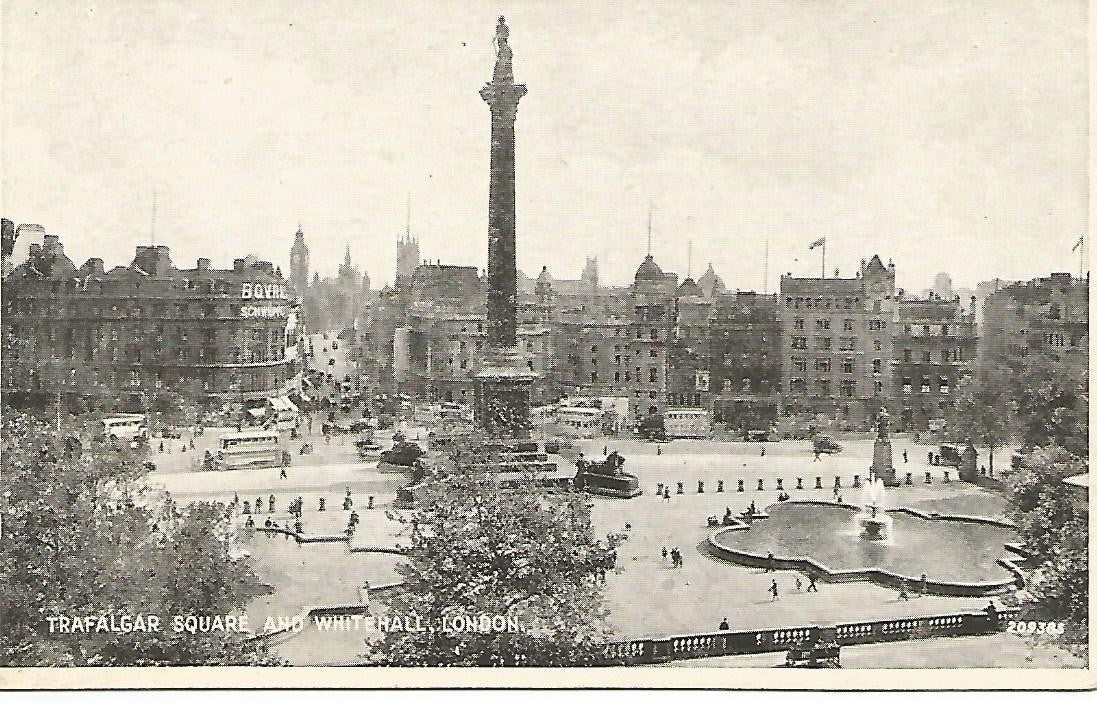 Postal 51554: LONDRES - Trafalgar Square
