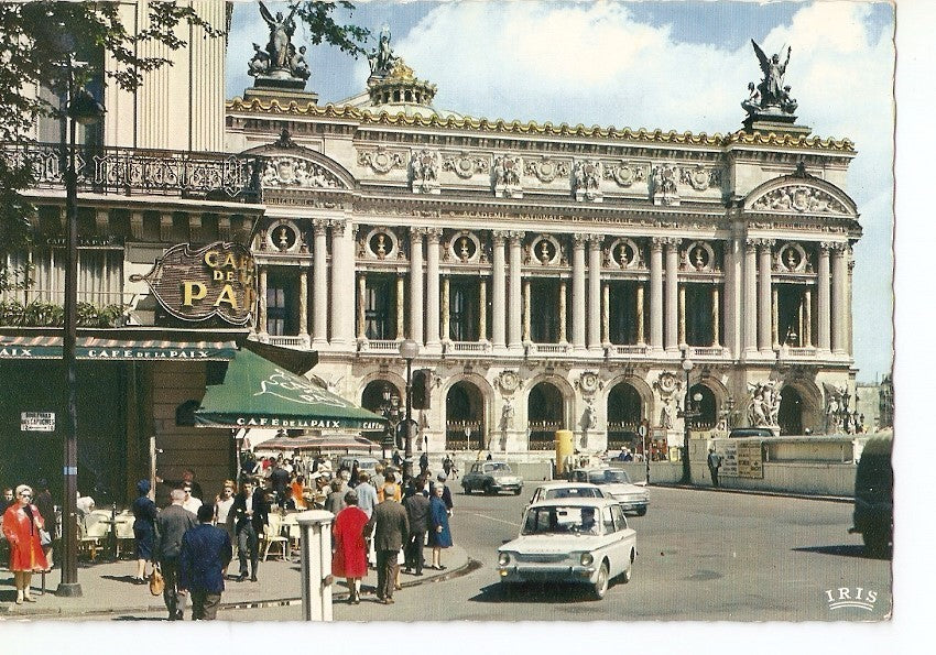 Postal 040577 : Paris.  LOpera et la Cafe de la Paix
