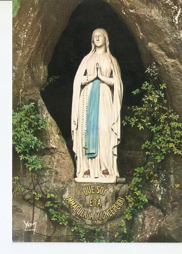 Postal 036679 : La Vierge de la Grotte Miraculeuse. Lourdes. Nos Belles Pyrennes