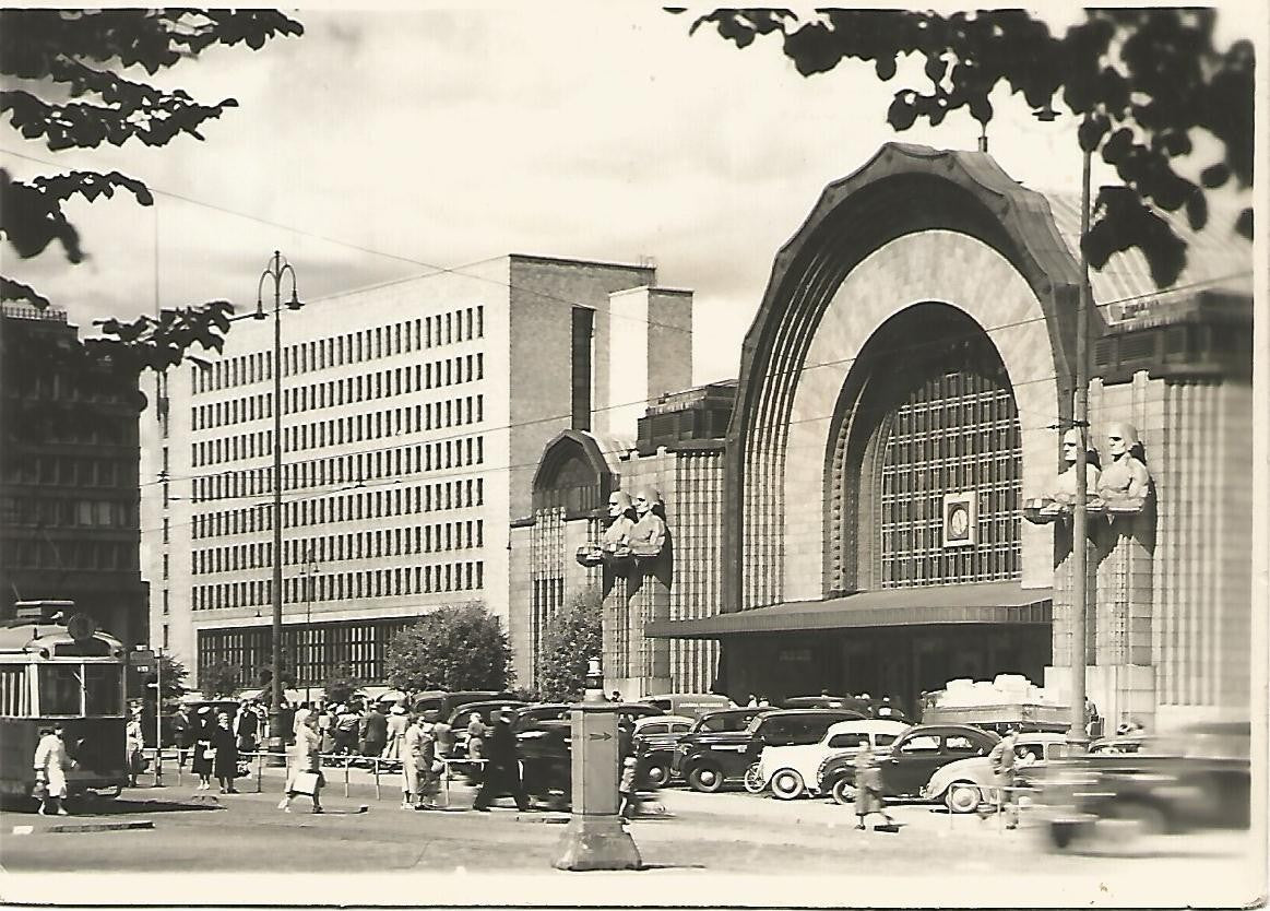 Postal 50579: HELSINKI - Estacion de tren y de correos
