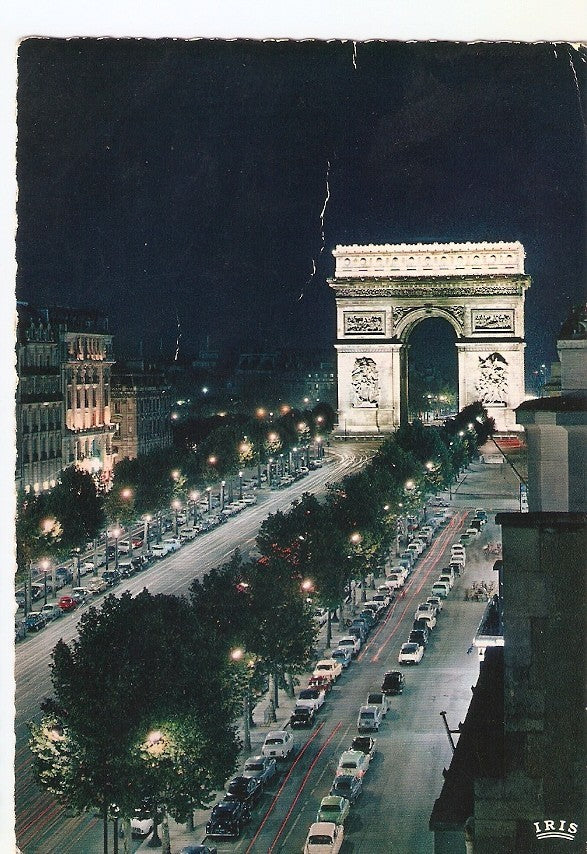 Postal 033776 : Paris. LArc de Triomphe. Les Champs-Elysees illumines